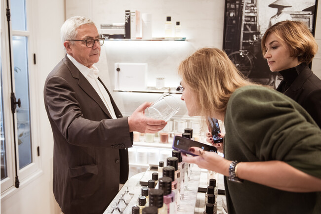 Christian Dior открыл парфюмерный апарт-бутик в сердце Парижа